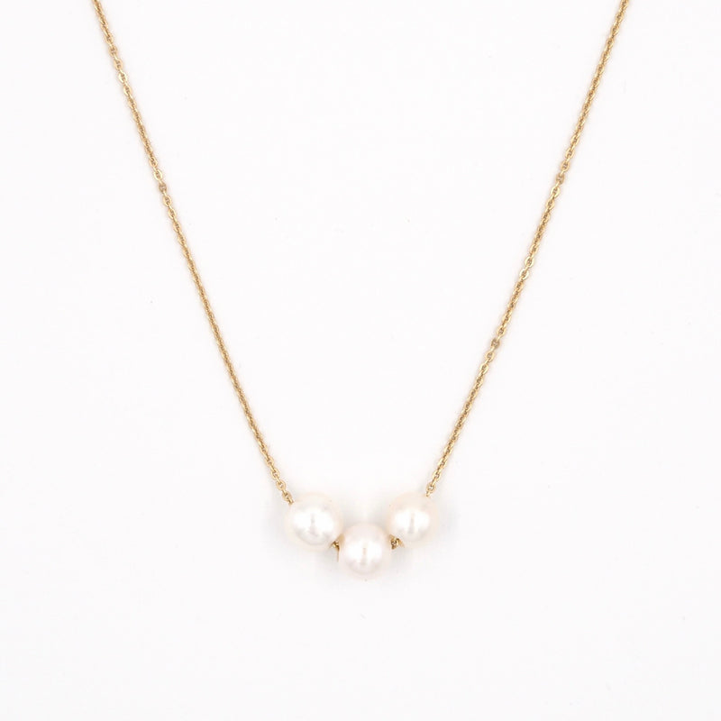 Tri Pearl Necklace