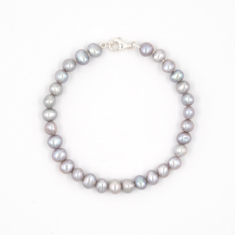 Fleur La Nuit Pearl Bracelet