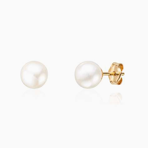 Classic Pearl Studs